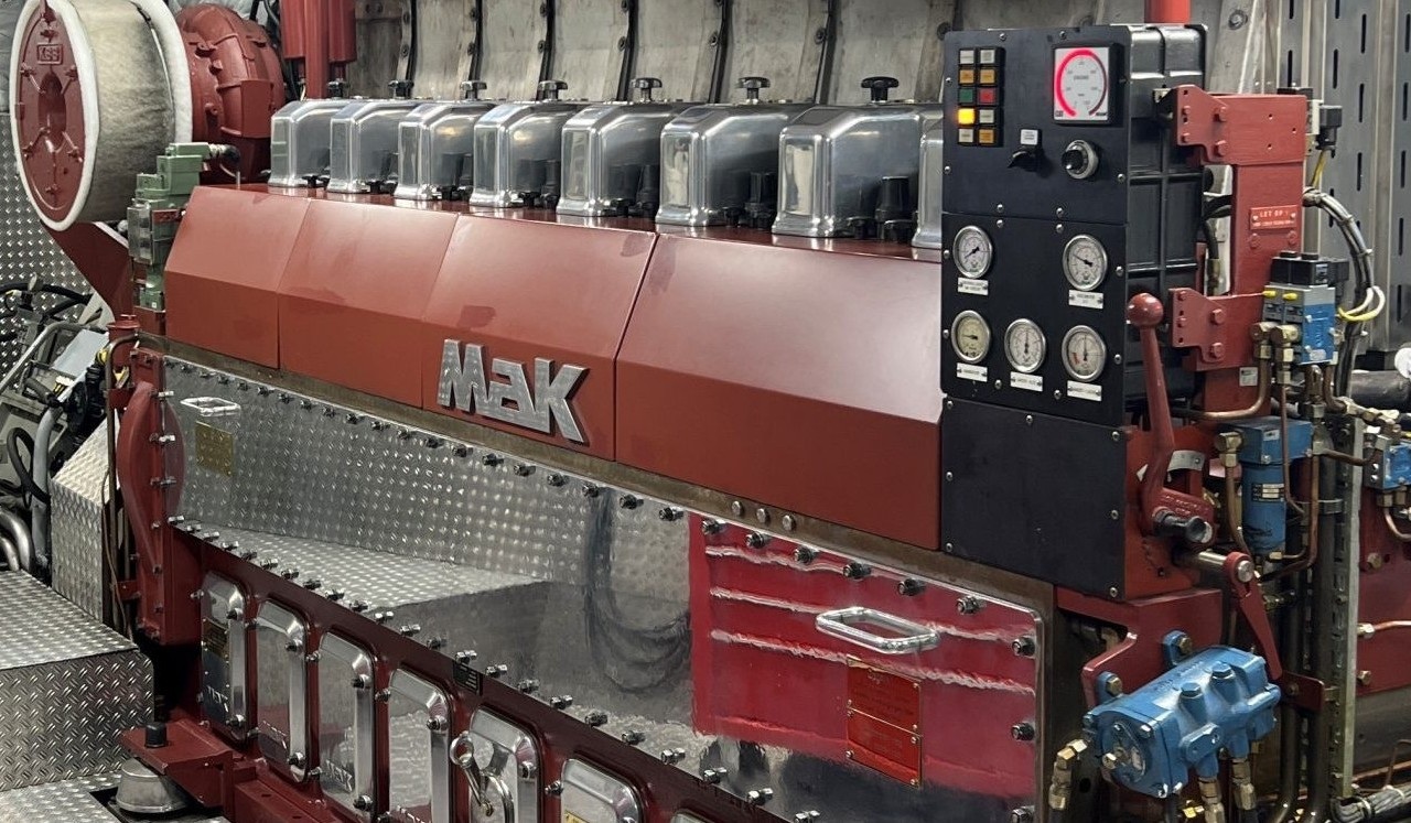 MAK 8M32C - M32 - 6M32C - ENGINE - SPARE PARTS - CRANKSHAFT
