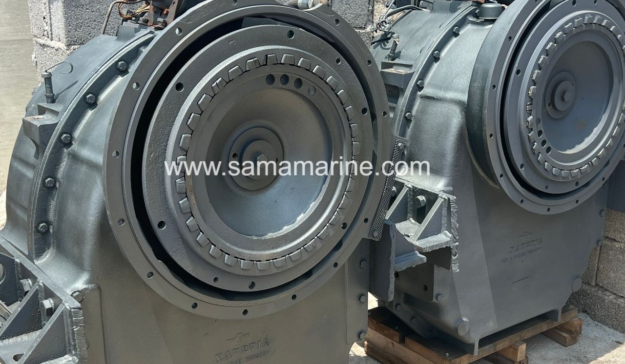 Used TWIN DISC MG 520-1 Marine Transmissions - MG 518 - MG 514 - MG 540 - Gearbox